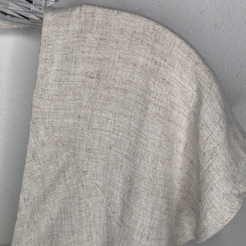 Oatmeal Beige Open Back Crop Top - Picture 6 of 9